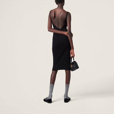 (W) MIU MIU 黑色无袖修身休闲连衣裙。 MMA845-13WV-F0002-S-OOO Shop (W) MIU MIU 黑色无袖修身休闲连衣裙。 MMA845-13WV-F0002-S-OOO