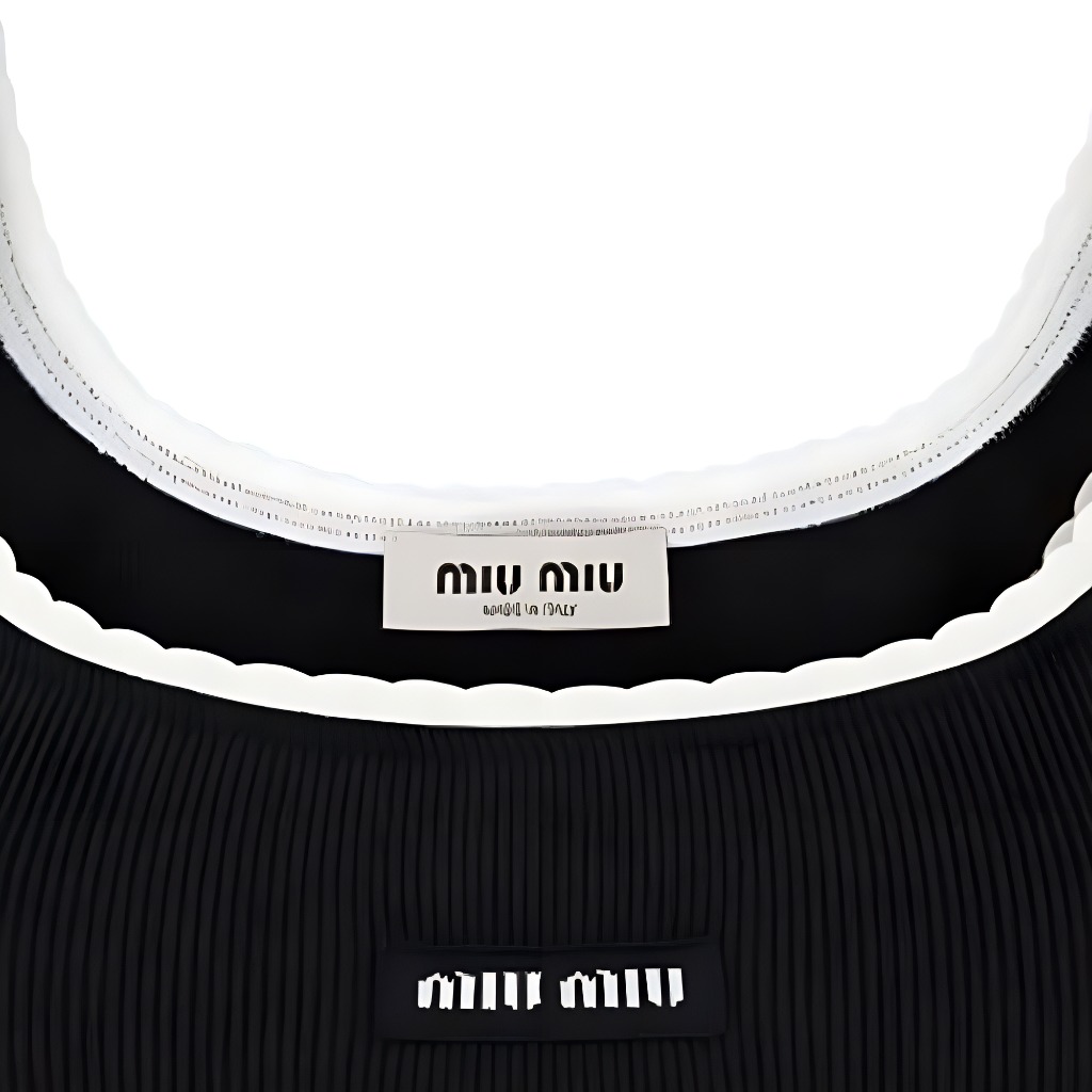 Purchase (W) MIU MIU Sujetador Deportivo Negro Slim Fit con Logo. TP9145-12HM-F0002