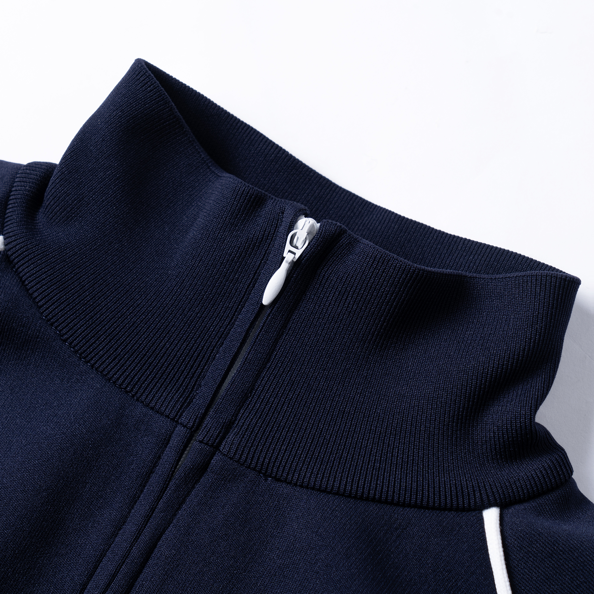 Sizing (Women) MIU MIU  Blue High Neck Logo Embroidery Zip Jacket Sweater. MMF881-148O-F0008-S-OOO