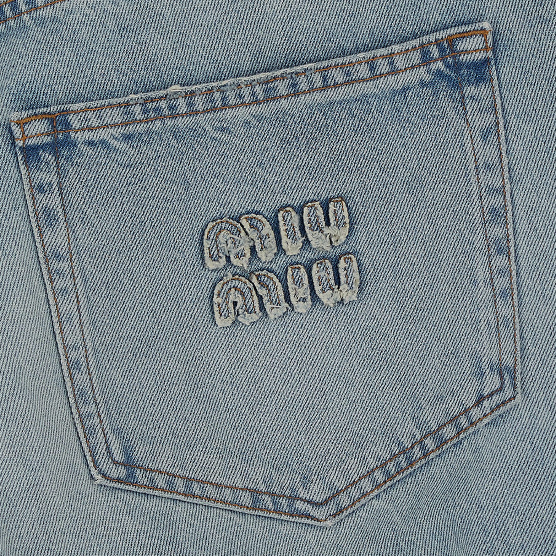 Purchase (W) MIU MIU Jeans Denim Biru Mid-Rise Loose Fit dengan Kantong Beresleting. GWP503-14QU-F0013