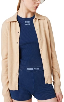 (W) MIU MIU 蓝色修身针织上衣带徽标字母镶嵌 MML948-1468-F0008-S-OOO Lookbook (W) MIU MIU 蓝色修身针织上衣带徽标字母镶嵌 MML948-1468-F0008-S-OOO