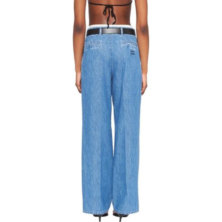 Shop (W) MIU MIU Blue Washed Low-Waist Wide-Leg Chambray Jeans Biru. GWP471-1294-F0013-S-232