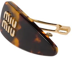 (Women) MIU MIU Brown Resin Hair Clip with Logo Letter Embellishment. 5IF150_2CPX_F03OW (Women) MIU MIU Brown Resin Hair Clip with Logo Letter Embellishment. 5IF150_2CPX_F03OW