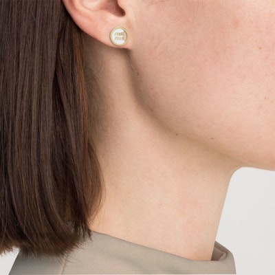 (W) MIU MIU Pendientes Clásicos con Logo y Tachuelas Metálicas - Dorado 5JO912_2F6T_F0009 Shop (W) MIU MIU Pendientes Clásicos con Logo y Tachuelas Metálicas - Dorado 5JO912_2F6T_F0009