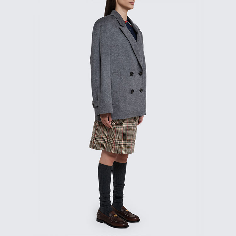 Lookbook (W) MIU MIU FW22 灰色寬鬆雙排扣西裝外套 MH1814-113K-F0031