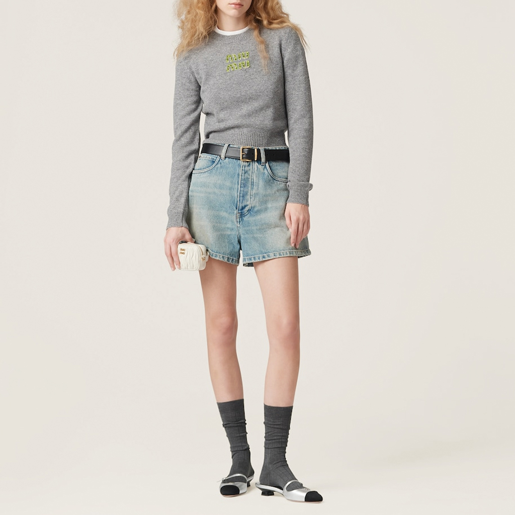 Lookbook (W) MIU MIU 灰色刺繡Logo寬鬆版型圓領毛衣. MML725-14IY-F0TMC-S-231