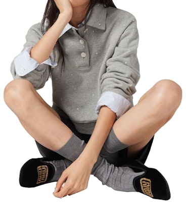 (W) MIU MIU Baju Polo Lengan Panjang Kelabu dengan Sulaman Huruf. MJL976-133K-F0031-S-OOO Purchase (W) MIU MIU Baju Polo Lengan Panjang Kelabu dengan Sulaman Huruf. MJL976-133K-F0031-S-OOO