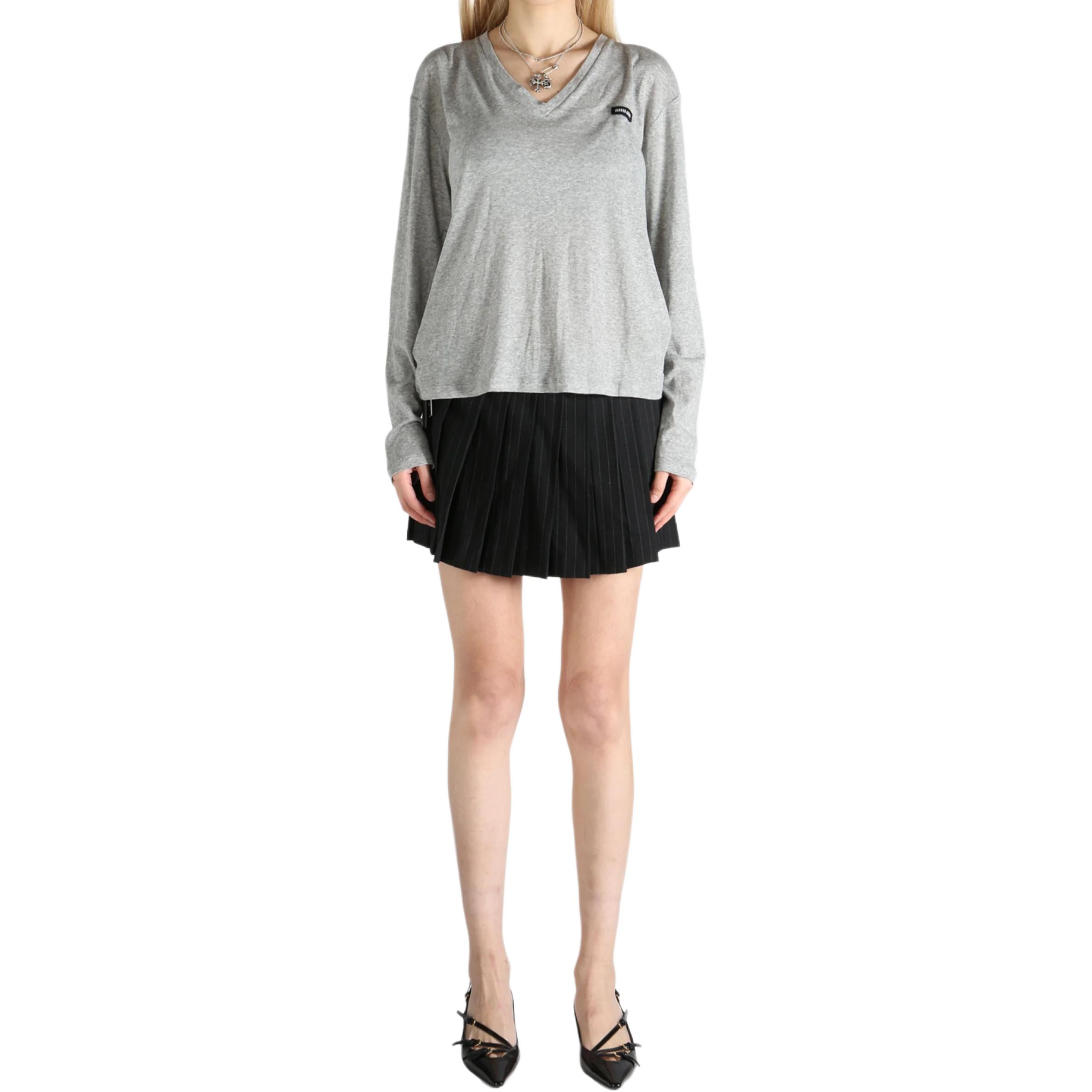 Purchase (Women) MIU MIU  Grey V-Neck Dropped Shoulder Long Sleeve Logo T-Shirt. MJL059-133O-F0031