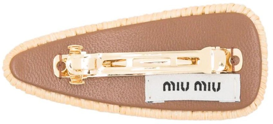 (W) 미우미우 로고 디자인 헤어 클립 옐로우. 5IF0922CZSF0018 Lookbook (W) 미우미우 로고 디자인 헤어 클립 옐로우. 5IF0922CZSF0018