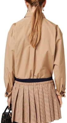 (W) MIU MIU Camisa Oversize Manga Larga Caqui con Logo Bordado. MK1626-10RG-F0241-S-AM1 Shop (W) MIU MIU Camisa Oversize Manga Larga Caqui con Logo Bordado. MK1626-10RG-F0241-S-AM1