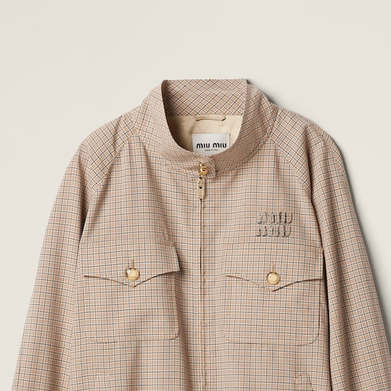 Sizing (W) MIU MIU Jaket High-Neck Plaid Logo Bordir Warna Limestone ML943-14Q8-F0F6H-S-232