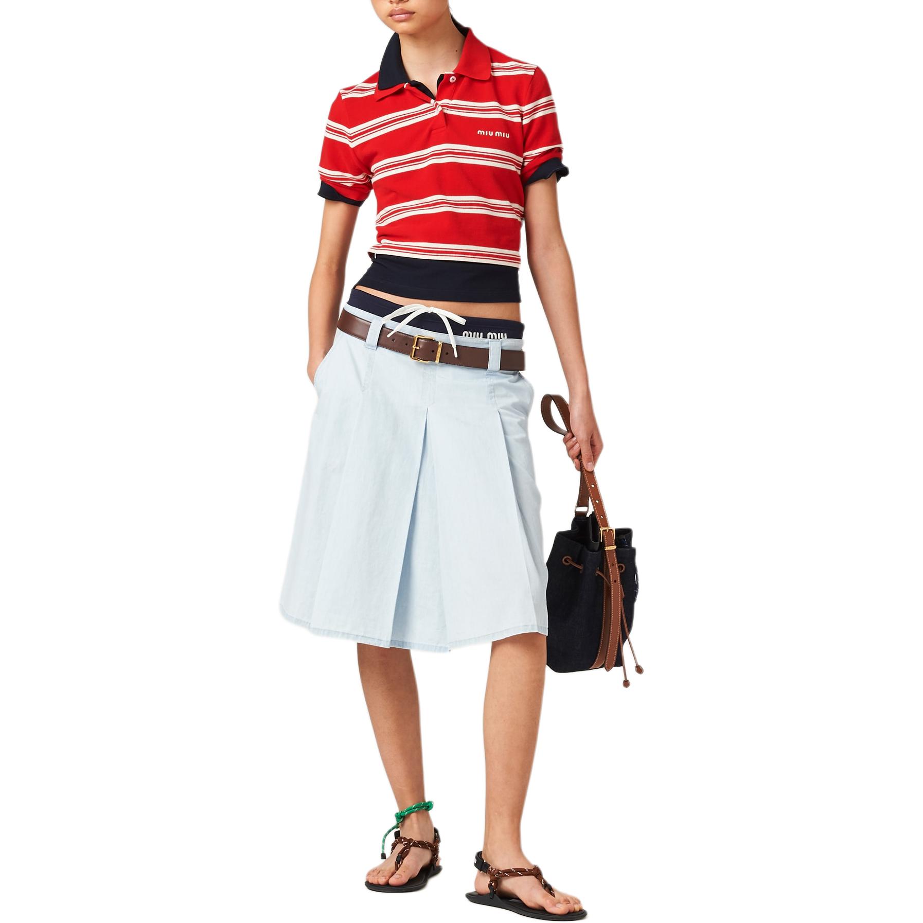 Lookbook (Women) MIU MIU  Red Cropped Striped Logo Embroidered Short Sleeve Polo Shirt. MJN547-146U-F057S-S-OOO
