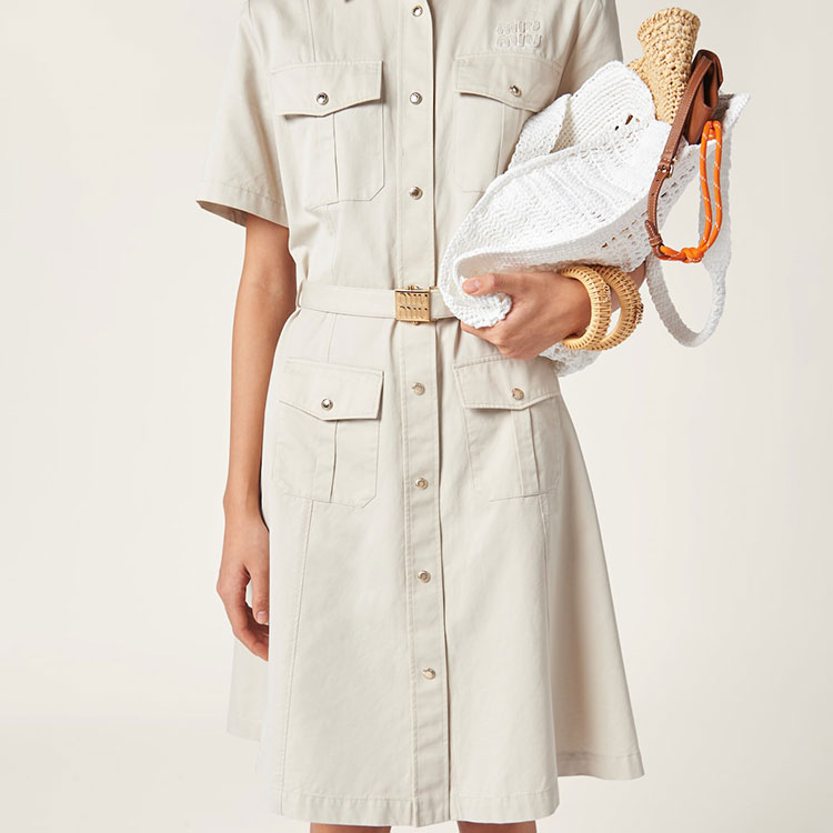 (Women) MIU MIU  Short-Sleeve Button-Up Casual Dress in Limestone Grey. MF5434-144D-F0A08-S-OOO 圖 5