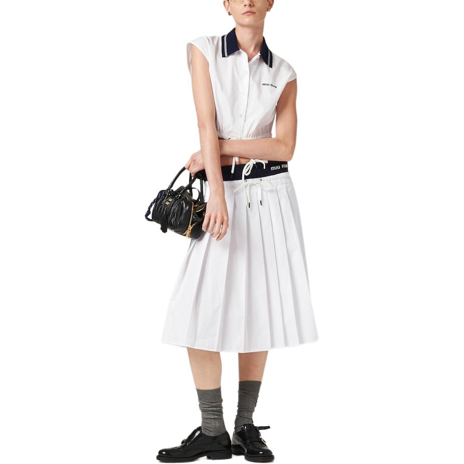 Lookbook (W) MIU MIU Baju Tidak Berlengan Putih dengan Logo dan Rekaan Kontras. MT2006-10RG-F0009-S-OOO