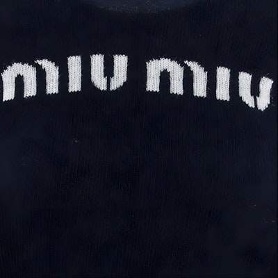 (W) MIU MIU 修身长袖针织毛衣 海军蓝logo设计 MML809-13K1-F0008 -S-232 Sizing (W) MIU MIU 修身长袖针织毛衣 海军蓝logo设计 MML809-13K1-F0008 -S-232