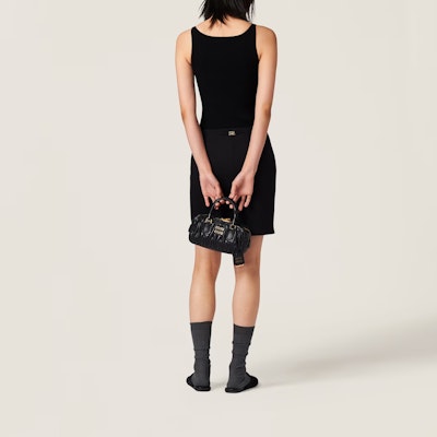 (W) MIU MIU Baju Tanpa Lengan Slim Fit Hitam. MMV148-13WV-F0002-S-OOO Shop (W) MIU MIU Baju Tanpa Lengan Slim Fit Hitam. MMV148-13WV-F0002-S-OOO