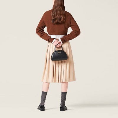 (W) MIU MIU V領長袖針織毛衣 紅棕色。 MML811-13K0-F0005-S-232 Shop (W) MIU MIU V領長袖針織毛衣 紅棕色。 MML811-13K0-F0005-S-232