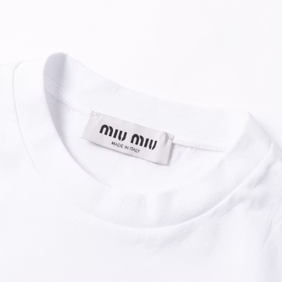 (Women) MIU MIU White Logo Heart Print Short Sleeve Tee. MJN499-1277-F0009-S-WMO Cheap (Women) MIU MIU White Logo Heart Print Short Sleeve Tee. MJN499-1277-F0009-S-WMO