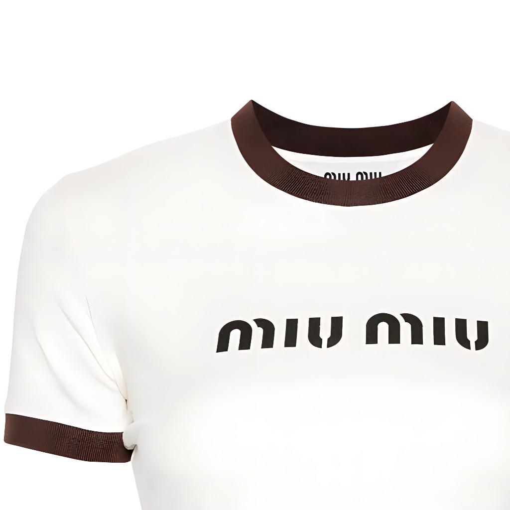 Sizing (W) MIU MIU Baju T Putih Loose Fit Cetakan Huruf Leher Bulat Pendek. MJN427-133N-F0304