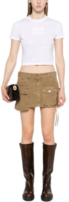 (W) MIU MIU 白色短袖圆领露脐上衣 MJN483-1YXT-F0009 Shop (W) MIU MIU 白色短袖圆领露脐上衣 MJN483-1YXT-F0009