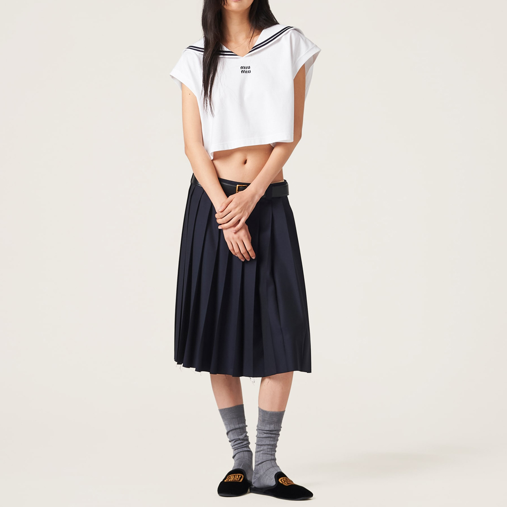 Lookbook (W) MIU MIU 白色V領無袖短版T恤 SS24 MJT689-14EM-F0009-S-OOO