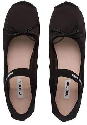(W) 미우미우 블랙 새틴 발레 플랫 (Miu Miu Black Satin Ballet Flat) 5F794D_QU6_F0002_F_A005 Lookbook (W) 미우미우 블랙 새틴 발레 플랫 (Miu Miu Black Satin Ballet Flat) 5F794D_QU6_F0002_F_A005