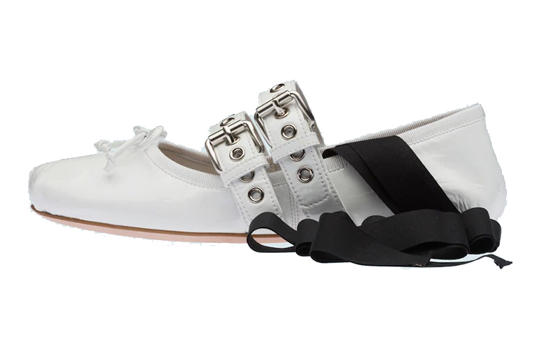 (W) MIU MIU Ballet Flats 'White Leather'