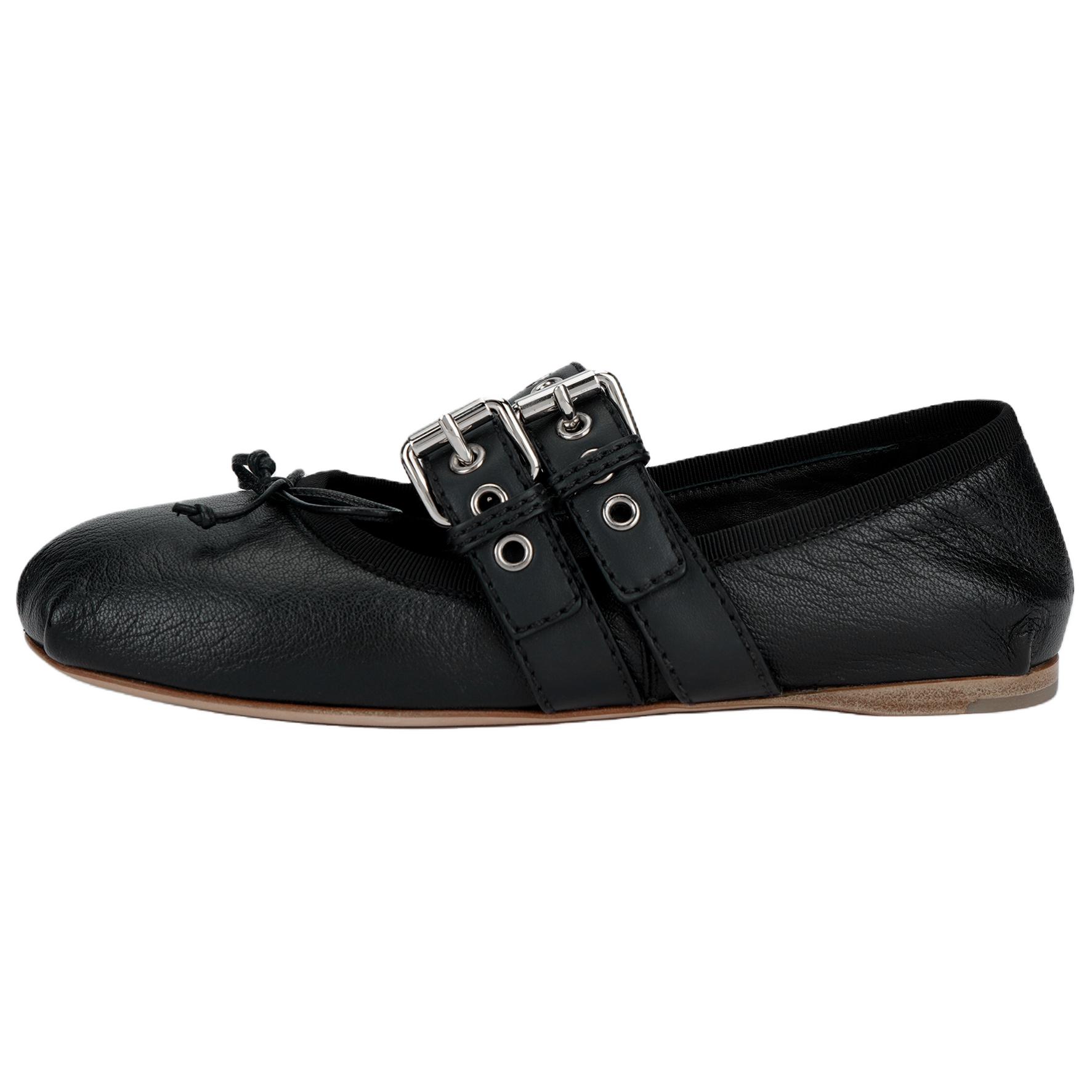 (Women) MIU MIU Black Leather Buckle Flat Casual Shoes 5F466A_3KSR_F0002_F_DX05