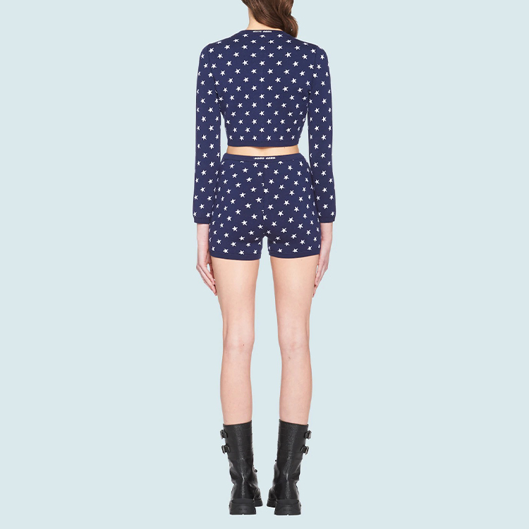 Shop (W) MIU MIU FW21 Pantalones Cortos Ajustados de Punto Azul con Logo Bordado. MMP167-1ZFC-F0008