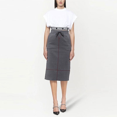 (W) MIU MIU FW21 對比縫線純色灰色中長裙 女裝 - 灰色. MJD175-1QHY-F0480 Lookbook (W) MIU MIU FW21 對比縫線純色灰色中長裙 女裝 - 灰色. MJD175-1QHY-F0480