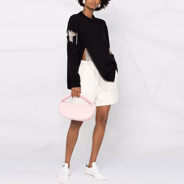 Shop (W) Shorts Casuales Blancos de Mezcla de Cachemir MIU MIU FW21 con Logo. MMP165-1ZDJ-F0009