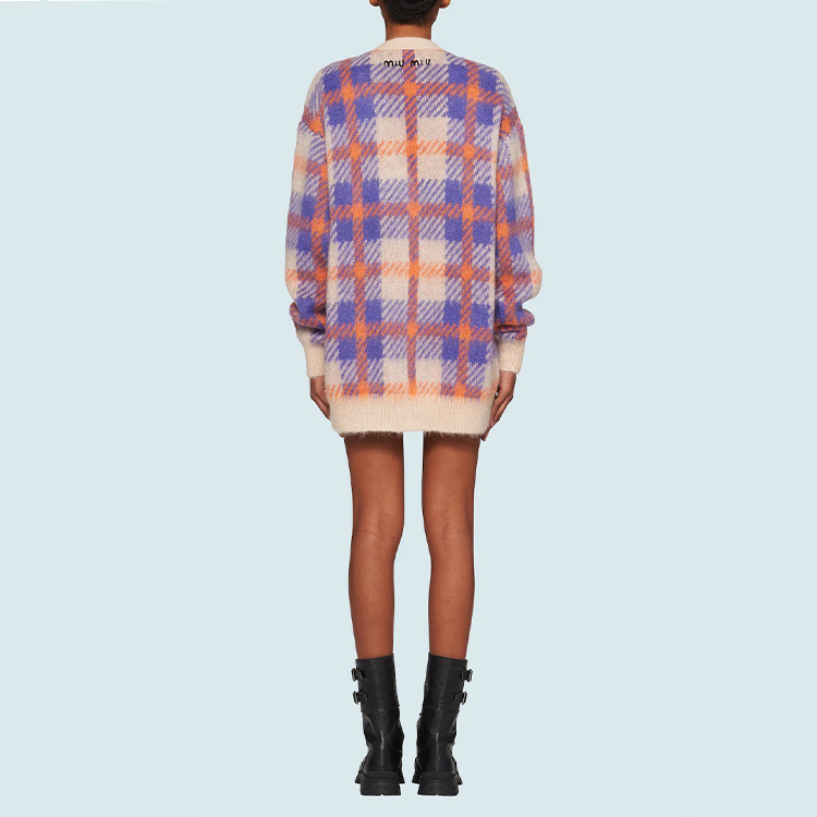 (Women) MIU MIU FW21 Plaid Mohair Oversized Knit Sweater Women’s Snow White. MMF502-1ZAS-F0627 圖 4