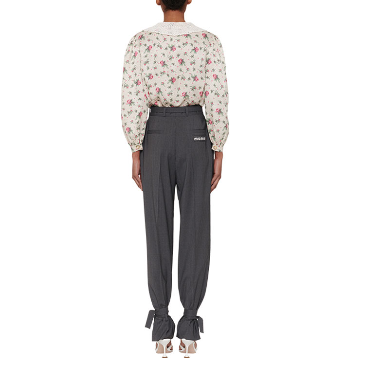 (Women) Miu Miu FW21 Printed Satin Sunscreen Shirt Cream Color MK1556-1MP7-F0061 圖 4