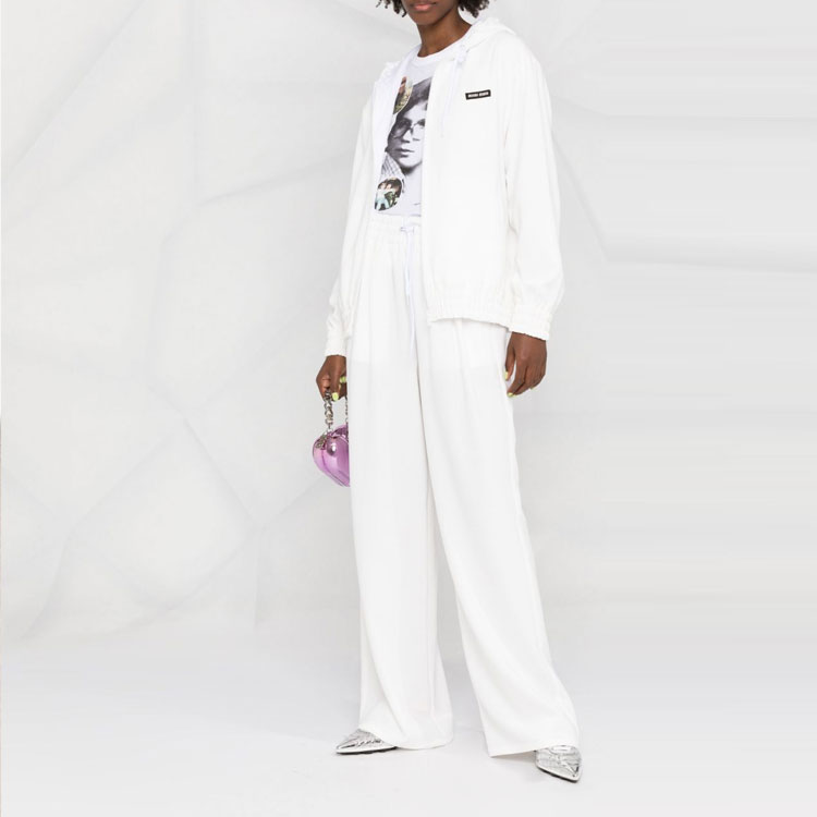 (Women) Miu Miu FW21 White Hoodie Jacket with Logo Patch and Zipper ML8031-YXHF-0009 圖 3