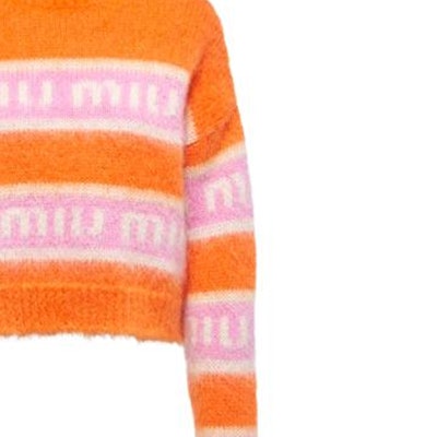 (W) MIU MIU 秋冬款宽松条纹撞色针织Logo毛衣 - 橙色多彩条纹. MML673-11YG-F0049 Sizing (W) MIU MIU 秋冬款宽松条纹撞色针织Logo毛衣 - 橙色多彩条纹. MML673-11YG-F0049