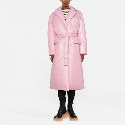 (Women) MIU MIU FW22 Pink Mid-Length Parka Coat with Solid Color and Tie Belt MS1913-11OU-F0E18 Lookbook (Women) MIU MIU FW22 Pink Mid-Length Parka Coat with Solid Color and Tie Belt MS1913-11OU-F0E18