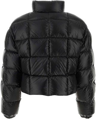 (W) MIU MIU FW22 光澤立領拉鍊短版外套 女款 ML957S23213FT-F0002 Lookbook (W) MIU MIU FW22 光澤立領拉鍊短版外套 女款 ML957S23213FT-F0002