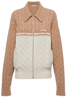 (W) MIU MIU FW22 Kardi Wol Berlogo untuk Wanita - Coklat. MMF623-11FP-F0825 Order (W) MIU MIU FW22 Kardi Wol Berlogo untuk Wanita - Coklat. MMF623-11FP-F0825