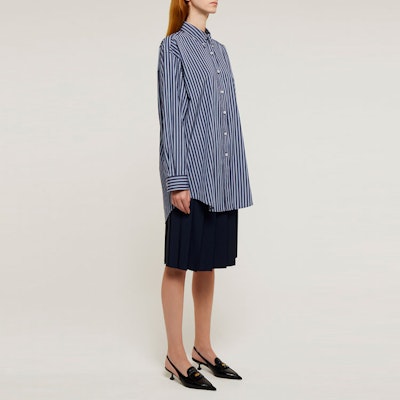 (W) MIU MIU Baju Pelindung Matahari Biru Bergaris Lengan Panjang Wanita FW22 MK1626-11O0-F0008 Purchase (W) MIU MIU Baju Pelindung Matahari Biru Bergaris Lengan Panjang Wanita FW22 MK1626-11O0-F0008