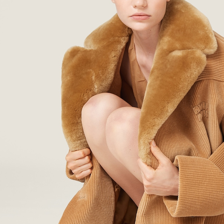 Sizing (Women) MIU MIU FW23  Brown Double-Breasted Jacket with Embroidered Logo. ML990-13OR-F0040-S-232