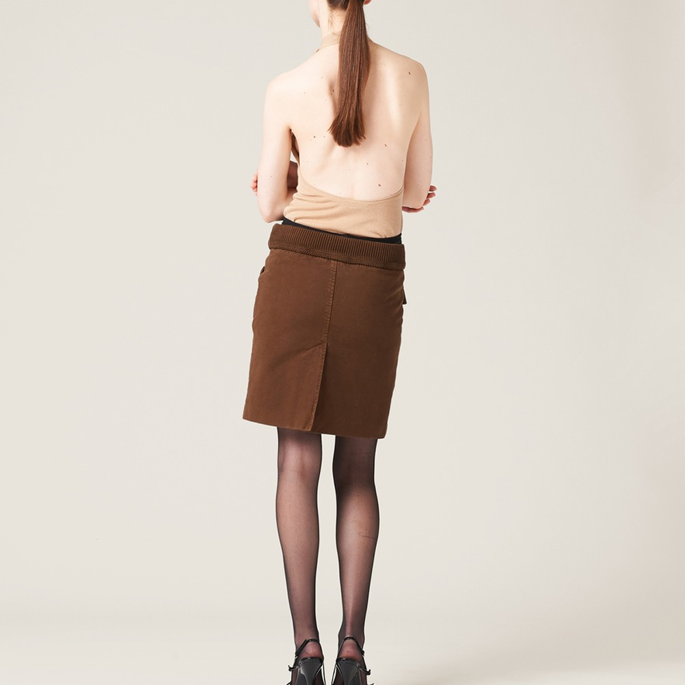 (Women) MIU MIU FW23  Cocoa Brown Embroidered Logo Casual Straight Skirt. MG2105-13SI-F0324-S-232 圖 4