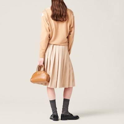 (W) MIU MIU FW23拼色菱形针织毛衣-驼棕色. MML826-13MN-F0040-S-232 Shop (W) MIU MIU FW23拼色菱形针织毛衣-驼棕色. MML826-13MN-F0040-S-232