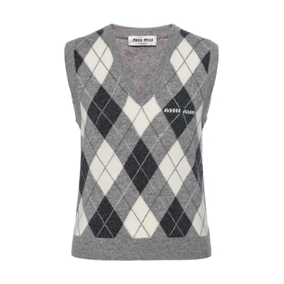 (Women) MIU MIU FW23 Grey Plaid V-Neck Knit Pullover Vest. MMV106-13K7-F0K44-S-232