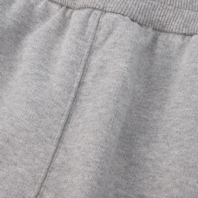 (W) Pantalones Cortos Grises MIU MIU FW23 con Logo Bordado. MJP309-13UK-F0031-S-232 Purchase (W) Pantalones Cortos Grises MIU MIU FW23 con Logo Bordado. MJP309-13UK-F0031-S-232