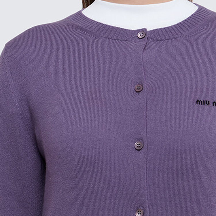 Details for (W) MIU MIU FW23 Kardigan Rajut Bersulam Huruf Lengan Panjang. MMF787-13S1-F0203