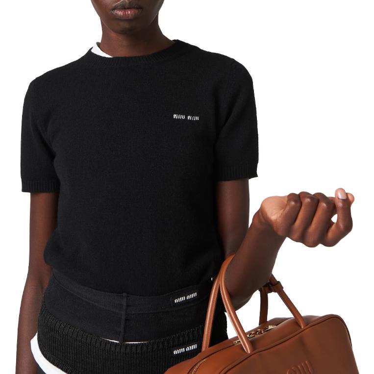 Shop (W) MIU MIU FW23纯色Logo针织羊绒毛衣. MML842-13S1-F0002-S-232