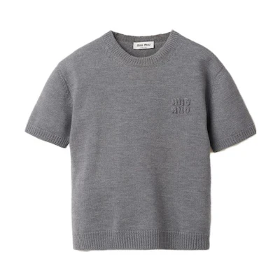(Women) MIU MIU FW23 Solid Ribbed Knit Logo Embroidered Short Sleeve Top Women. MML839-13JS-F0031-S-232