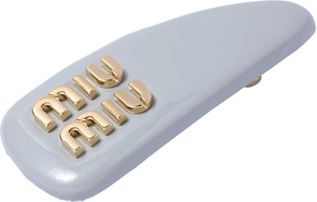 (W) 미우미우 여성용 그레이 가죽 3D 로고 장식 헤어핀. 5IF092_069_F0591 Lookbook (W) 미우미우 여성용 그레이 가죽 3D 로고 장식 헤어핀. 5IF092_069_F0591