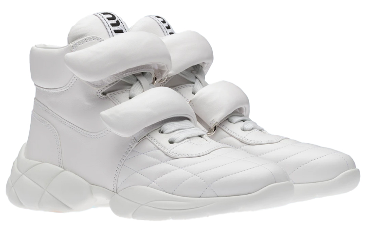 Lookbook (W) MIU MIU High-Top Sneaker ''Wit Lamsleer'' 5T439D_038_F0009_F_010