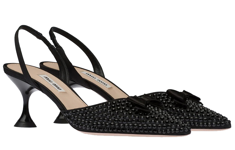 Lookbook (W) MIU MIU Escarpins à Talons Hauts avec Bride Satinée à la Cheville ''Noir'' 5I459D_049_F0002_F_065